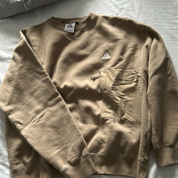 Nike ACG Crewneck - Picture 1 of 3